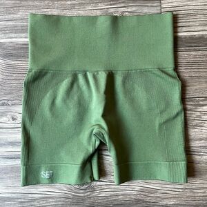 SET Active Green Biker Shorts